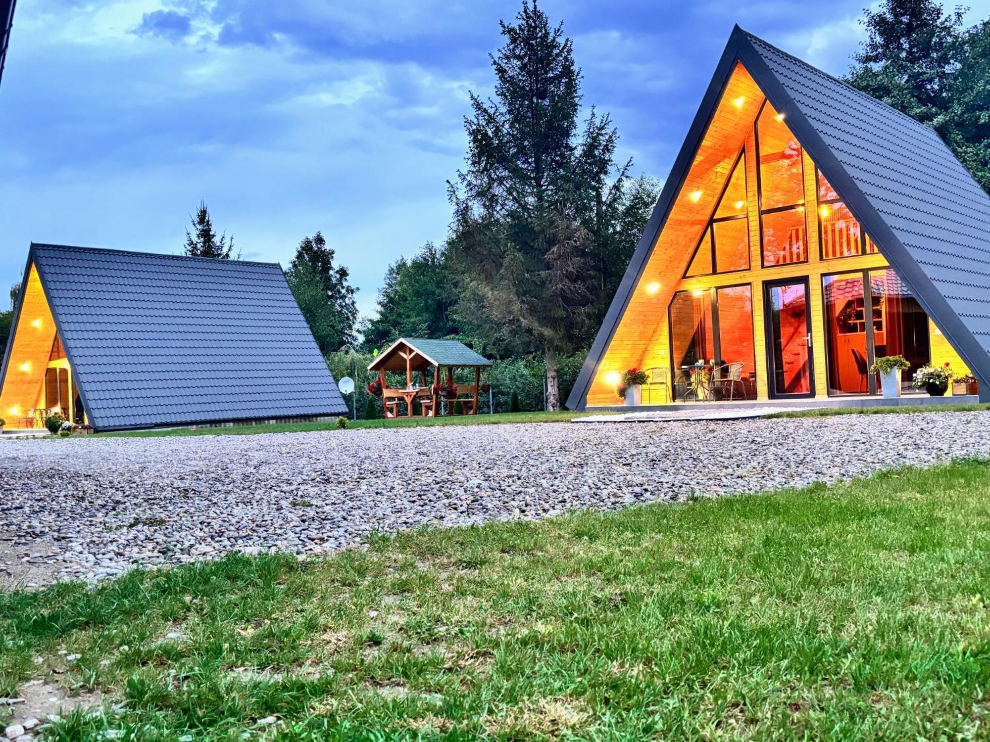 Povestea Din Munti Arpaşu de Sus Exteriér fotografie